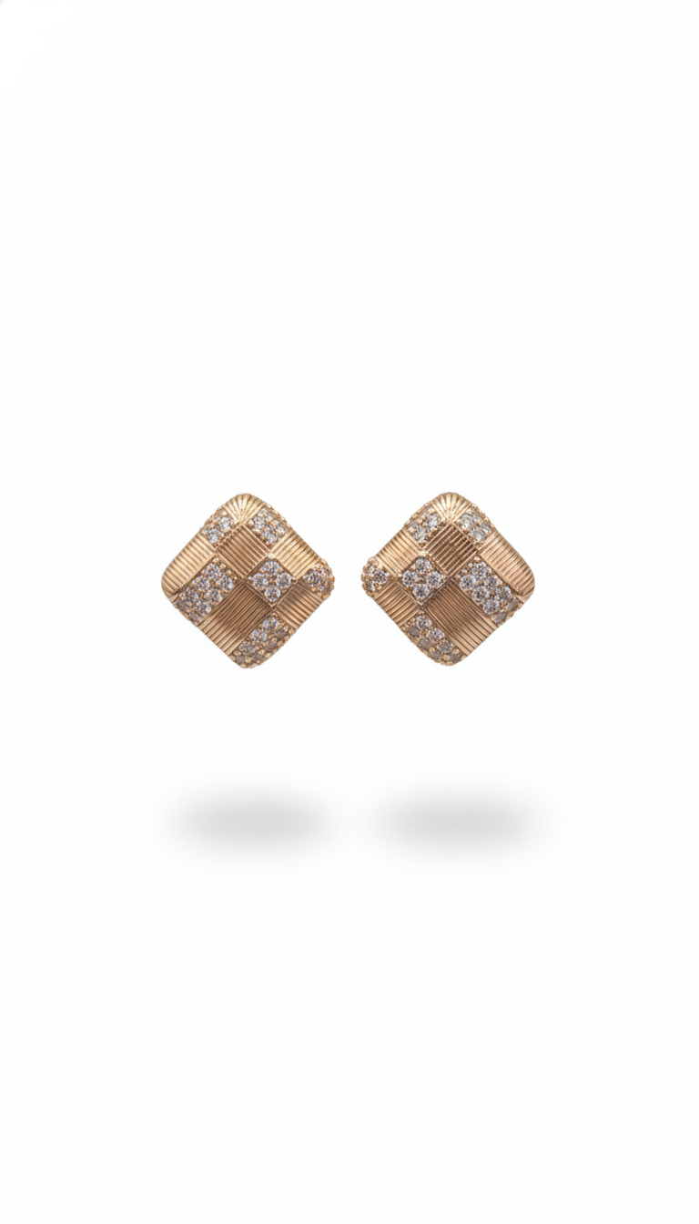 Pebble Studs