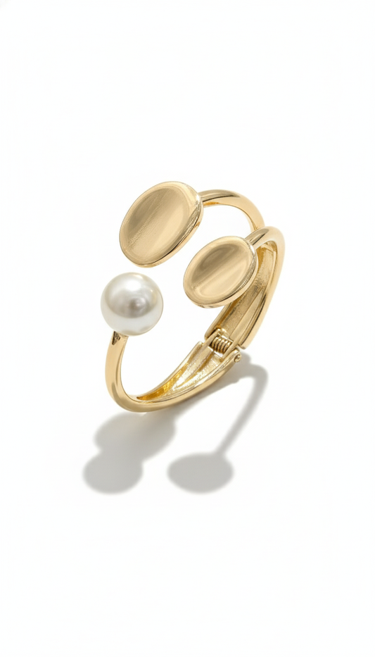 Orbit Pearl Cuff