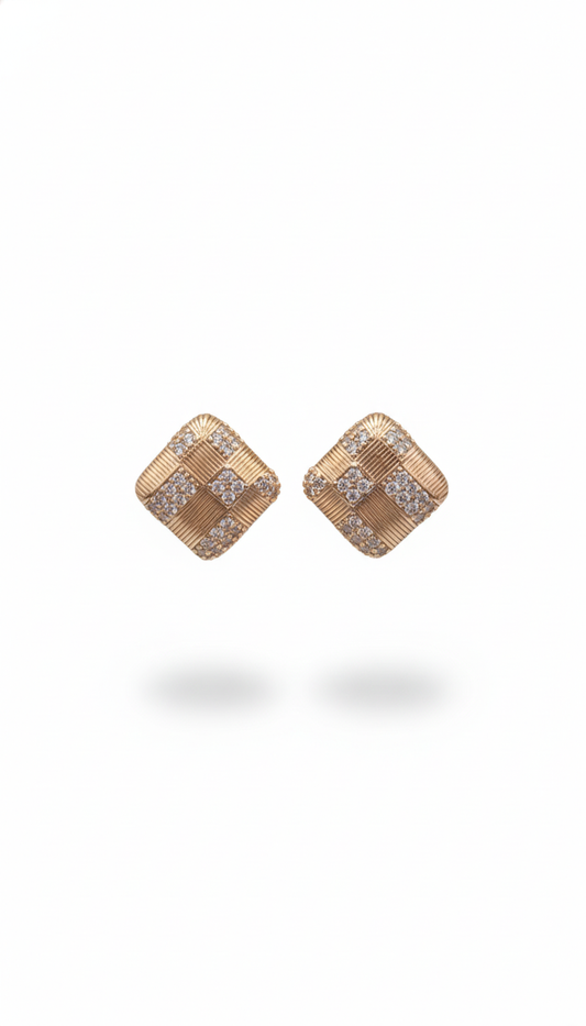 Pebble Studs